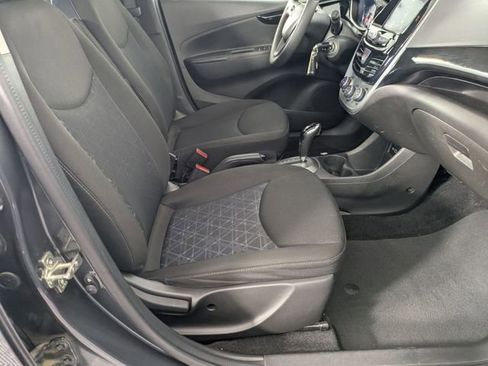 Used 2020 Chevrolet Spark LT FWD image 33