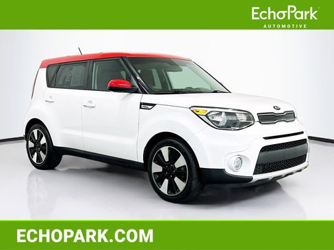Used 2017 Kia Soul + w/ Designer's Package FWD image 1