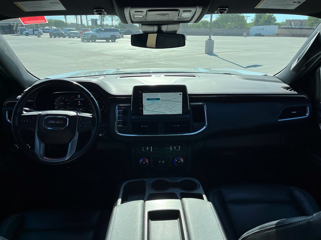 Used 2023 GMC Yukon XL SLE RWD image 12