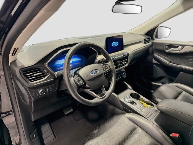 Used 2021 Ford Escape SEL w/ Technology Package FWD image 7