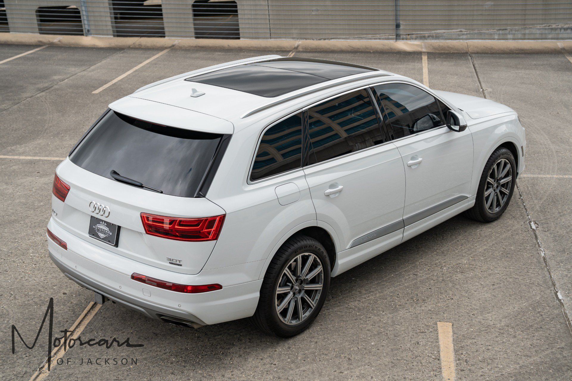 Used 2018 Audi Q7 3.0T Prestige AWD/4WD image 7