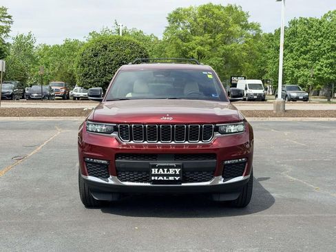 Used 2023 Jeep Grand Cherokee L Limited image 25