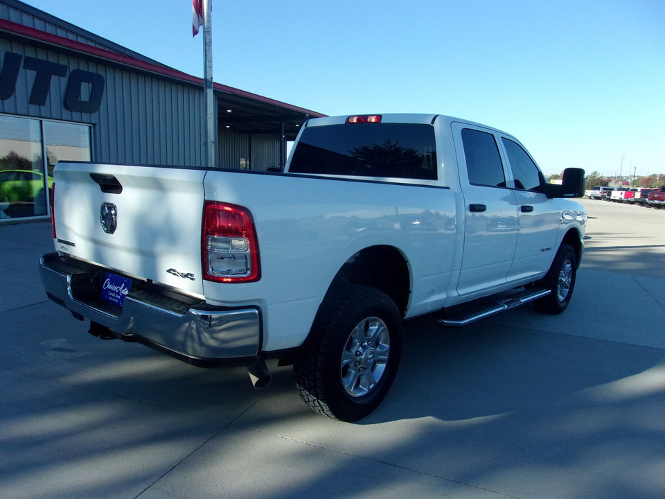 Used 2024 RAM 2500 Big Horn w/ Off Road Package AWD/4WD image 3