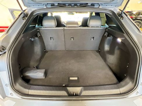 Used 2023 Volkswagen ID.4 Pro RWD image 24