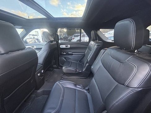 Used 2023 Ford Explorer ST w/ Equipment Group 401A image 23