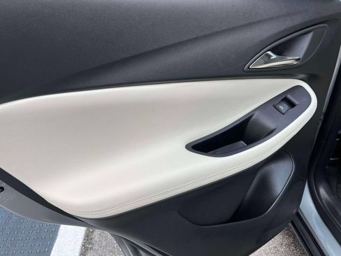 Certified 2023 Buick Encore GX Essence w/ Experience Buick Package FWD image 15