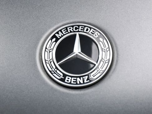 Used 2023 Mercedes-Benz GLC 300 4MATIC Coupe image 91