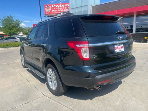 Used 2014 Ford Explorer XLT w/ Equipment Group 202A AWD/4WD image 8