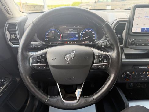 Used 2022 Ford Bronco Sport Outer Banks w/ Tech Package AWD/4WD image 22