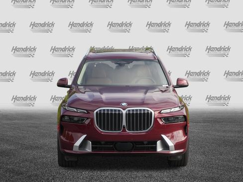 Certified 2026 BMW X7 xDrive40i AWD/4WD image 3