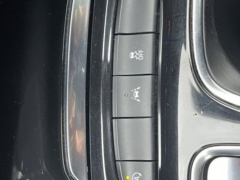 Certified 2022 Buick Envision Preferred w/ Safety Package image 29