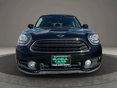 Used 2017 MINI Cooper Countryman image 2