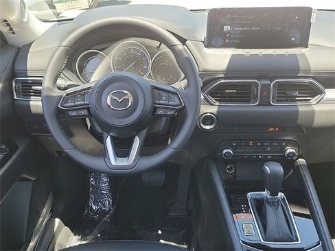 New 2025 MAZDA CX-5 AWD 2.5 S w/ Preferred Package image 3