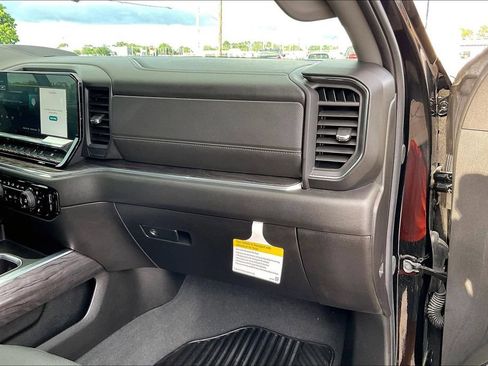 Used 2024 Chevrolet Silverado 1500 LTZ w/ LTZ Premium Texas Edition AWD/4WD image 23