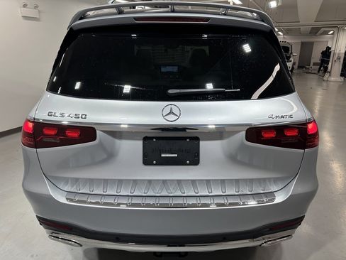 New 2026 Mercedes-Benz GLS 450 4MATIC image 11