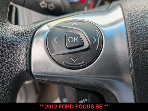 Used 2012 Ford Focus SE image 6