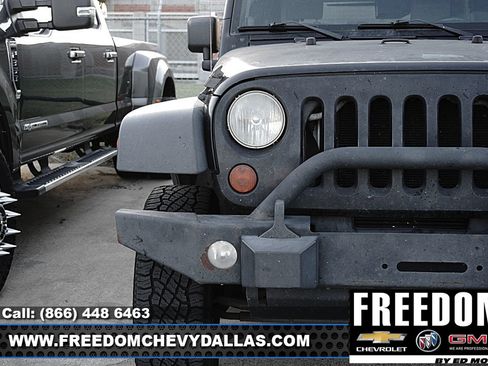 Used 2010 Jeep Wrangler Sport AWD/4WD image 8