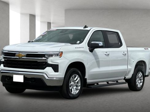 Used 2025 Chevrolet Silverado 1500 LT AWD/4WD image 8