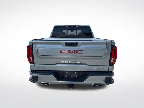 Used 2024 GMC Sierra 1500 Denali w/ Denali Reserve Package AWD/4WD image 8