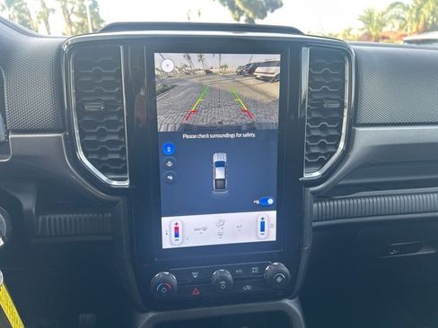 Used 2024 Ford Ranger XLT w/ FX4 Off-Road Package image 11