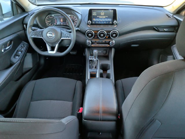 Used 2024 Nissan Sentra SV FWD image 25
