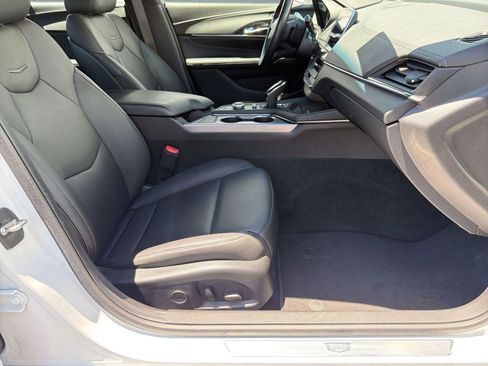Certified 2023 Cadillac CT4 Premium Luxury RWD image 29