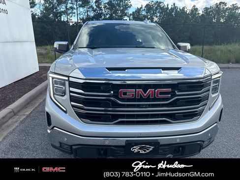 Used 2022 GMC Sierra 1500 SLT AWD/4WD image 6