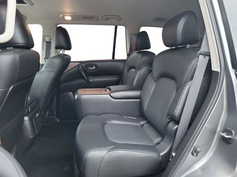 Used 2024 Nissan Armada SL w/ Captain's Chairs Package image 21