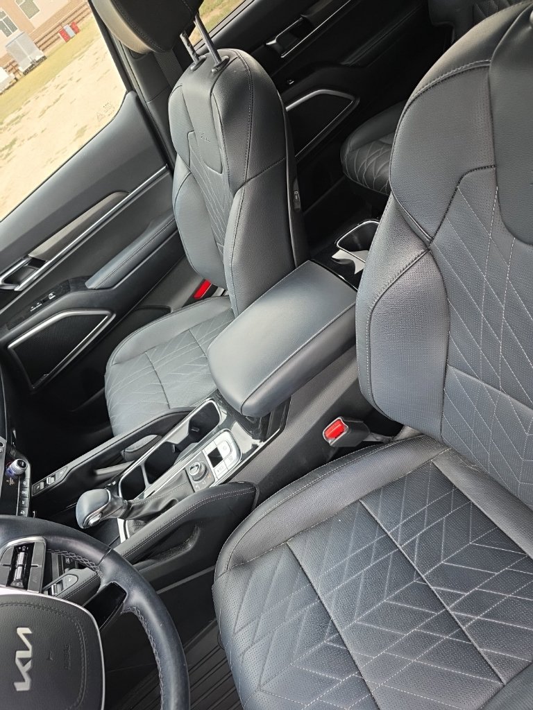 Certified 2024 Kia Telluride EX X-Line AWD/4WD image 9