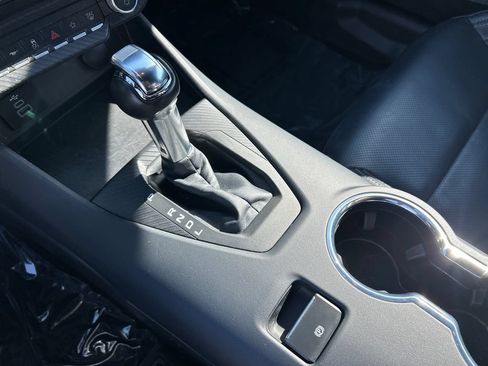 Used 2025 Ford Mustang Premium RWD image 24