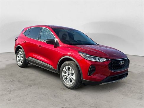 Used 2025 Ford Escape Active w/ Cold Weather Package image 7