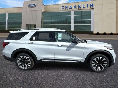 New 2026 Ford Explorer Platinum image 8