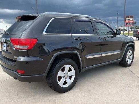 Used 2011 Jeep Grand Cherokee Laredo AWD/4WD image 20