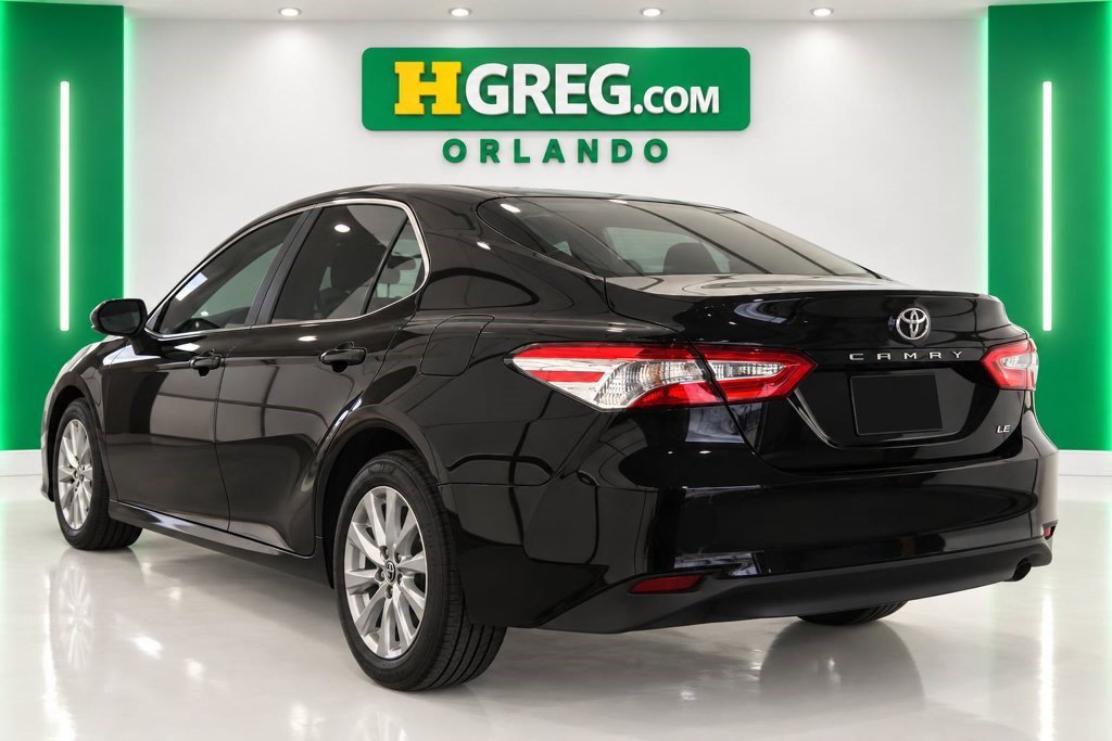 Used 2018 Toyota Camry LE FWD image 2