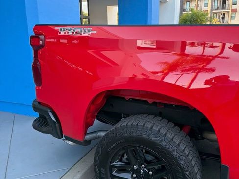 Used 2024 Chevrolet Silverado 1500 Custom Trail Boss w/ LPO, Dark Essentials Package AWD/4WD image 13