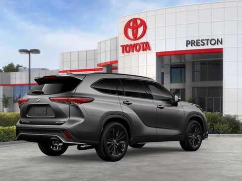 New 2026 Toyota Highlander XSE image 12