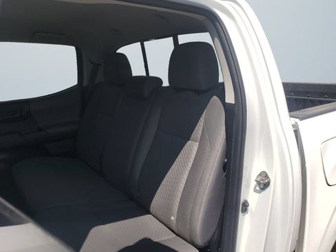 Used 2020 Toyota Tacoma SR w/ SR Convenience Package RWD image 13