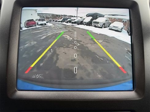 Used 2022 Jeep Cherokee Trailhawk image 13