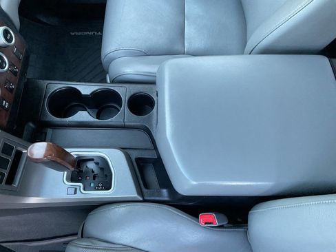 Used 2013 Toyota Tundra Platinum image 27