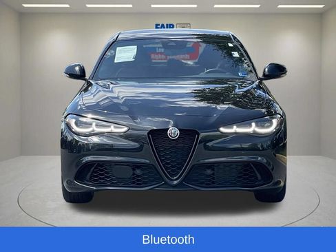 Used 2024 Alfa Romeo Giulia Veloce AWD/4WD image 5