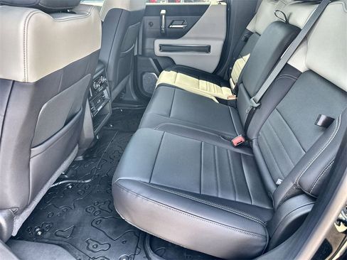 New 2026 GMC Hummer EV 4x4 Crew Cab image 16