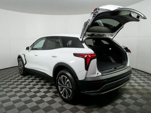 New 2026 Chevrolet Blazer EV LT image 31