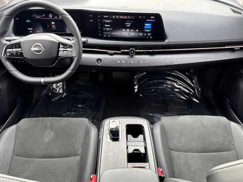 Certified 2024 Nissan Ariya FWD image 15