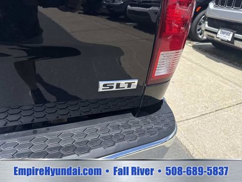 Used 2024 RAM 1500 Classic SLT AWD/4WD image 5
