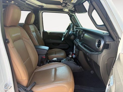 Used 2021 Jeep Wrangler Unlimited Rubicon AWD/4WD image 6