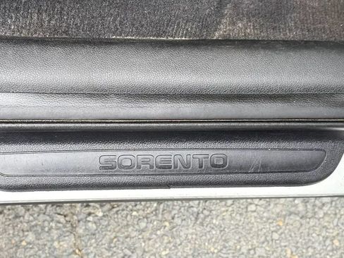 Used 2016 Kia Sorento EX AWD/4WD image 33