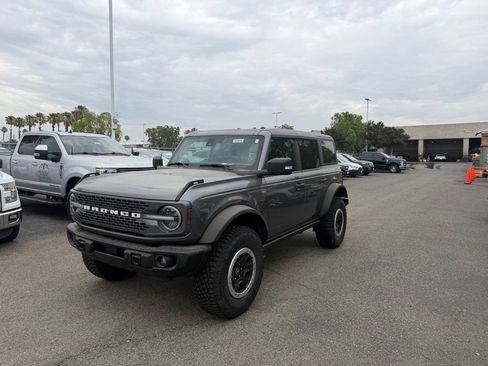 Used 2022 Ford Bronco Badlands AWD/4WD image 1