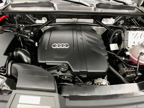 Used 2023 Audi Q5 2.0T Premium Plus w/ Premium Plus Package AWD/4WD image 30