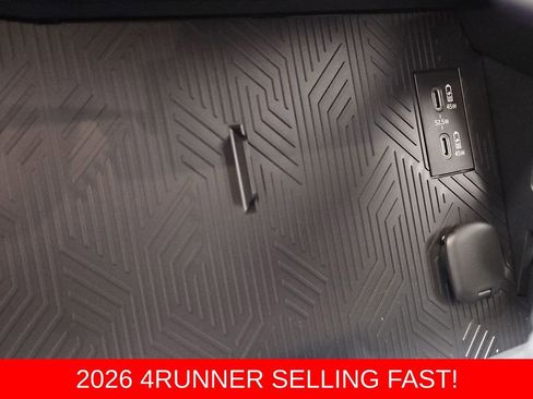 New 2026 Toyota 4Runner SR5 image 15