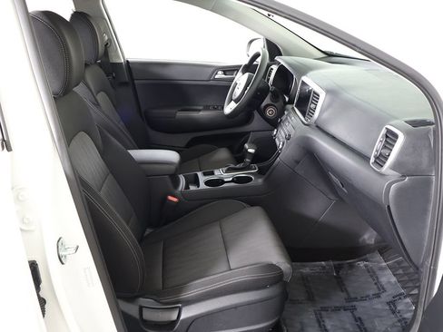 Used 2022 Kia Sportage LX AWD/4WD image 26